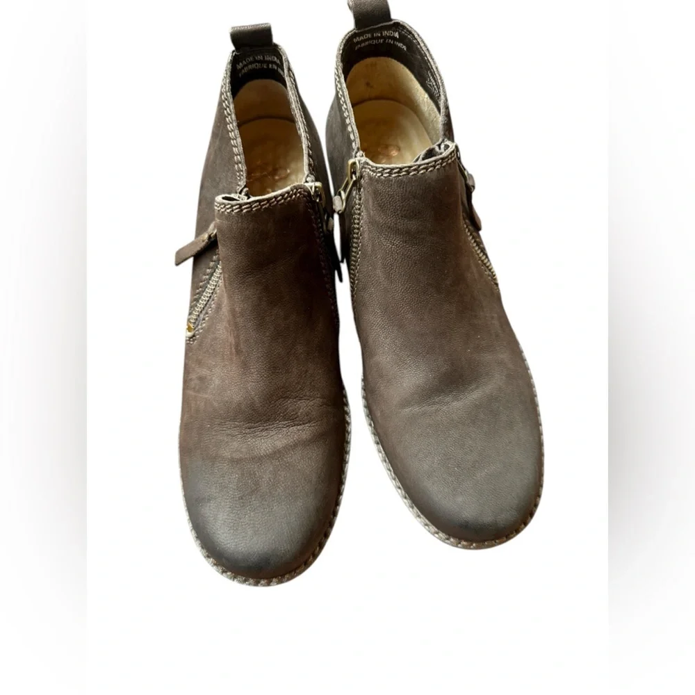 Hush Puppies Women's Mazin Cayto Nubuck Ankle Boots Shoes 9.5‎